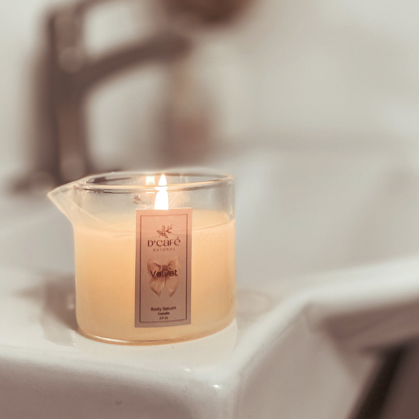 Body Serum Candle